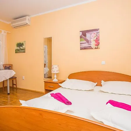 Apartamento Makarska Studio *